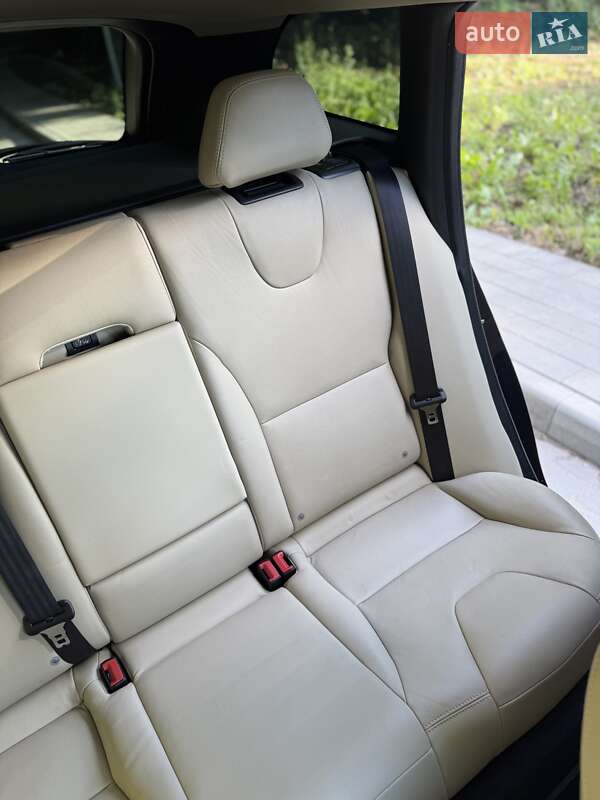 Внедорожник / Кроссовер Volvo XC60 2015 в Тернополе фото 18 Внедорожник / Кроссовер Volvo XC60 2015 в Тернополе