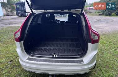 Внедорожник / Кроссовер Volvo XC60 2017 в 
