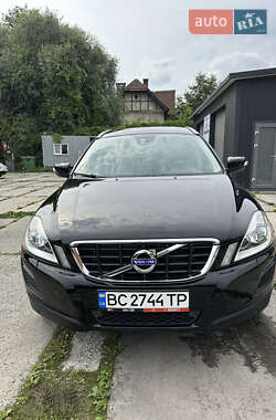Позашляховик / Кросовер Volvo XC60 2011 в Львові
