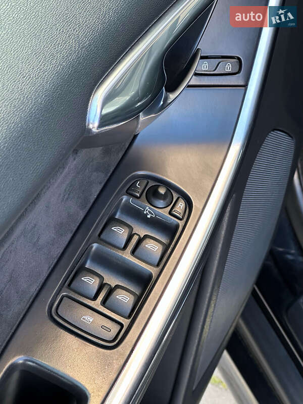 Внедорожник / Кроссовер Volvo XC60 2014 в Тернополе