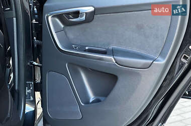 Внедорожник / Кроссовер Volvo XC60 2014 в 