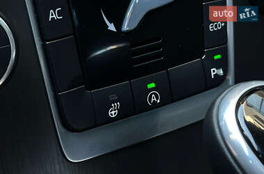 Внедорожник / Кроссовер Volvo XC60 2014 в 