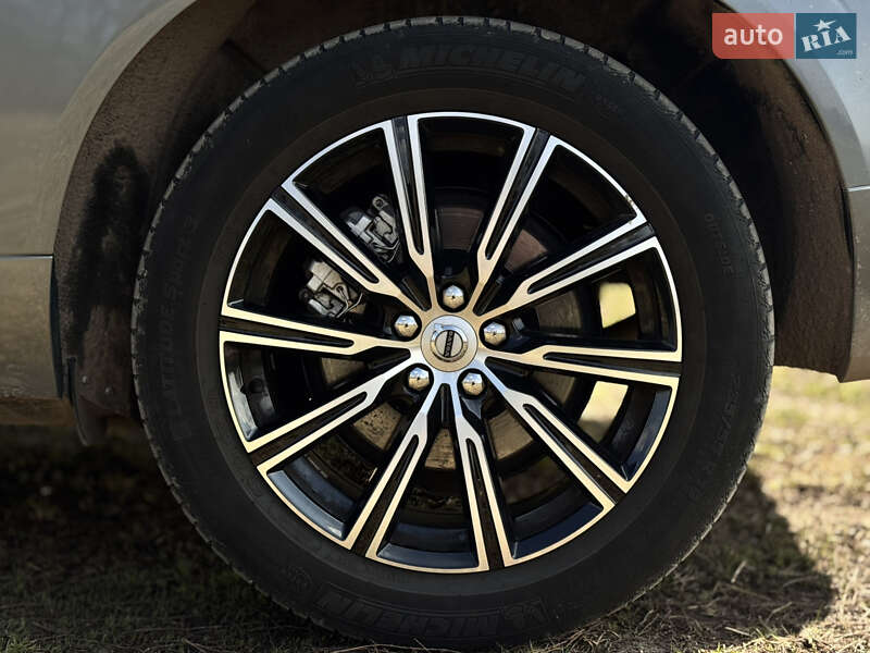 Внедорожник / Кроссовер Volvo XC60 2017 в Виннице фото 11 Внедорожник / Кроссовер Volvo XC60 2017 в Виннице