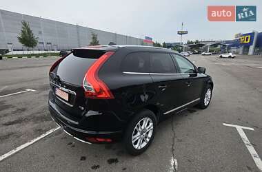 Внедорожник / Кроссовер Volvo XC60 2016 в 