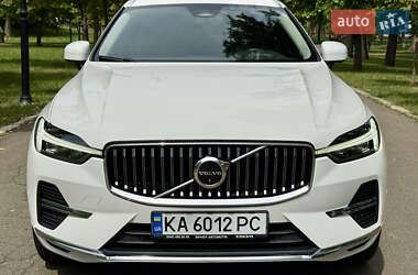 Внедорожник / Кроссовер Volvo XC60 2021 в 