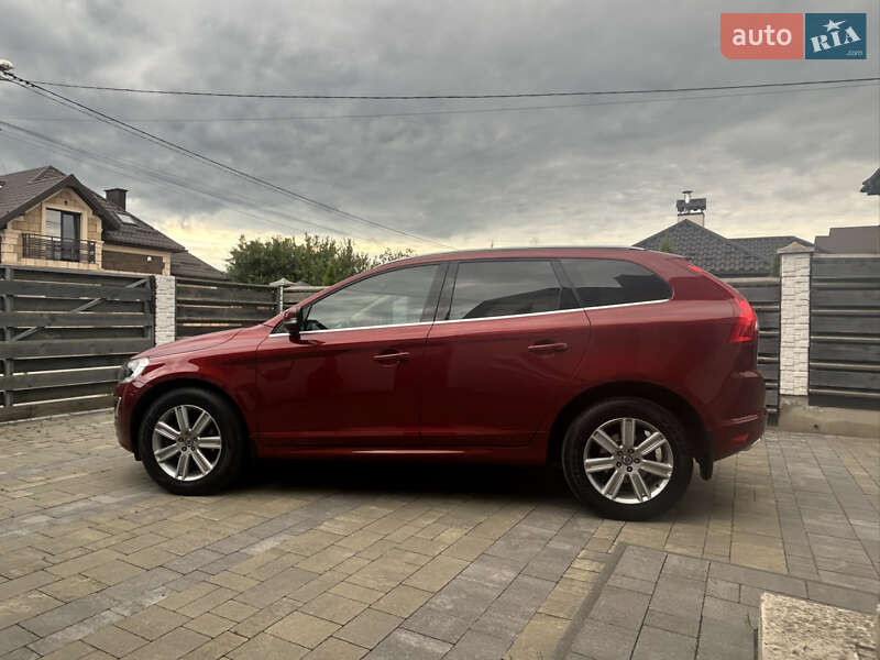 Позашляховик / Кросовер Volvo XC60 2017 в Львові