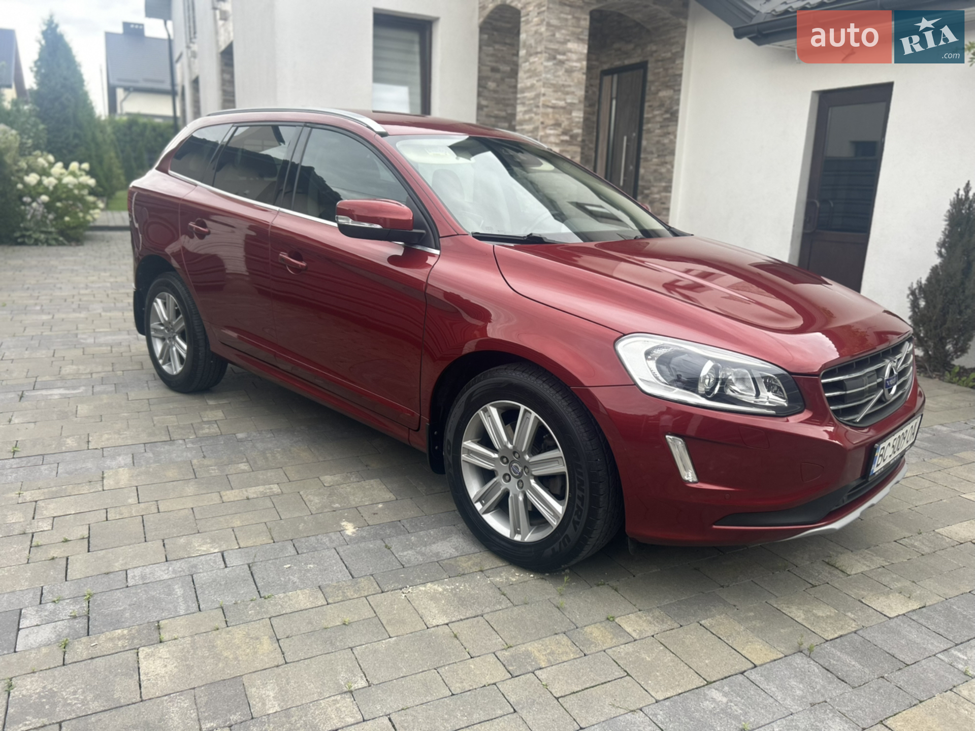 2017 Volvo XC60 - мініатюра 12