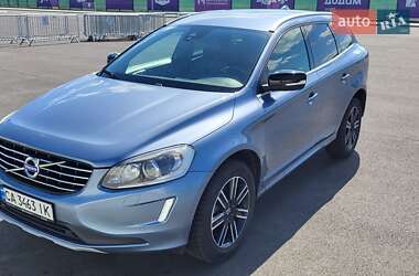 Позашляховик / Кросовер Volvo XC60 2017 в 