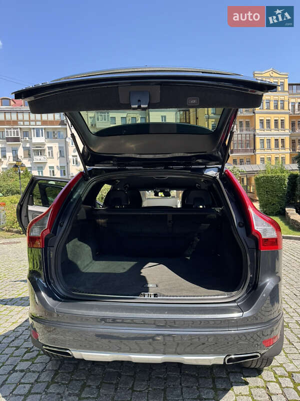 Внедорожник / Кроссовер Volvo XC60 2013 в Киеве