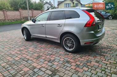 Внедорожник / Кроссовер Volvo XC60 2011 в 
