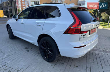 Внедорожник / Кроссовер Volvo XC60 2022 в 