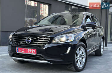 Внедорожник / Кроссовер Volvo XC60 2013 в 