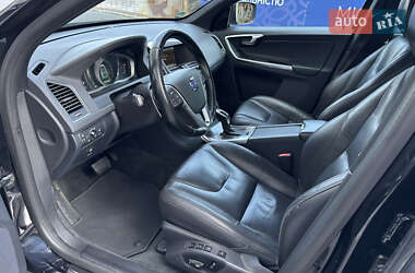Внедорожник / Кроссовер Volvo XC60 2013 в 