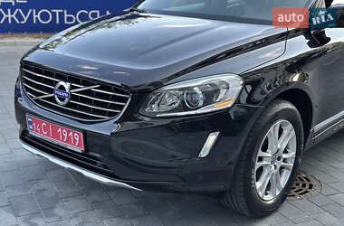 Внедорожник / Кроссовер Volvo XC60 2013 в 