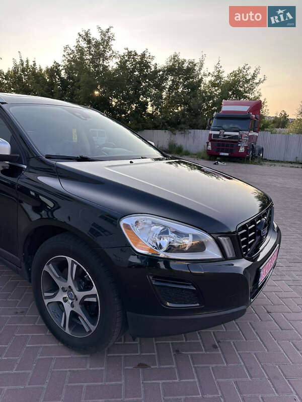 Внедорожник / Кроссовер Volvo XC60 2012 в Ровно фото 11 Внедорожник / Кроссовер Volvo XC60 2012 в Ровно