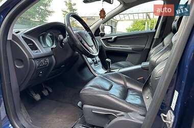 Внедорожник / Кроссовер Volvo XC60 2014 в 