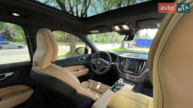 Позашляховик / Кросовер Volvo XC60 2021 в Львові фото 7 Позашляховик / Кросовер Volvo XC60 2021 в Львові