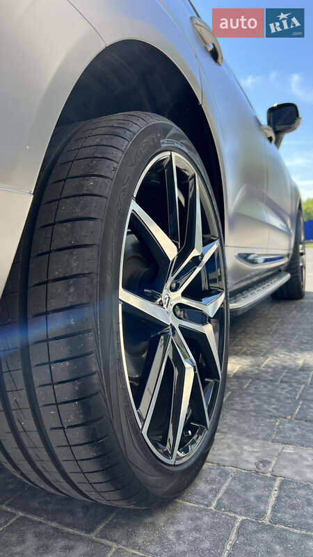 Позашляховик / Кросовер Volvo XC60 2021 в Львові фото 34 Позашляховик / Кросовер Volvo XC60 2021 в Львові