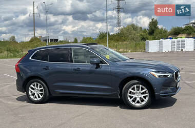 Внедорожник / Кроссовер Volvo XC60 2017 в 