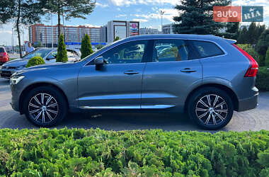 Внедорожник / Кроссовер Volvo XC60 2018 в 