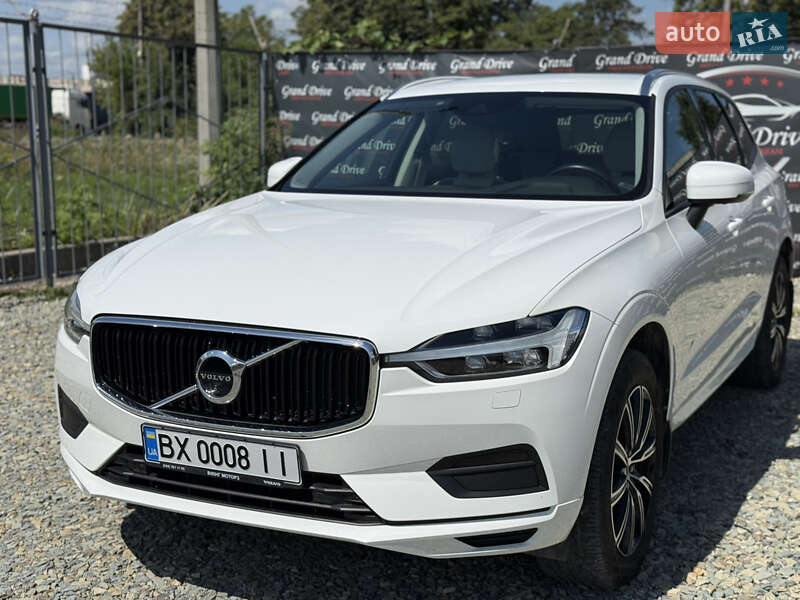 Внедорожник / Кроссовер Volvo XC60 2017 в Каменец-Подольском