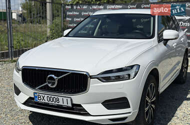 Внедорожник / Кроссовер Volvo XC60 2017 в 