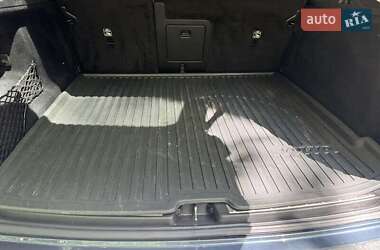 Внедорожник / Кроссовер Volvo XC60 2021 в 