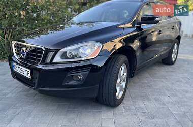 Внедорожник / Кроссовер Volvo XC60 2009 в 