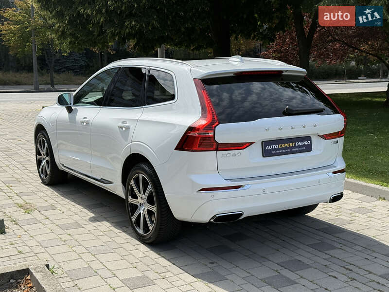 Внедорожник / Кроссовер Volvo XC60 2020 в Днепре