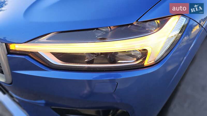 Внедорожник / Кроссовер Volvo XC60 2018 в Бродах