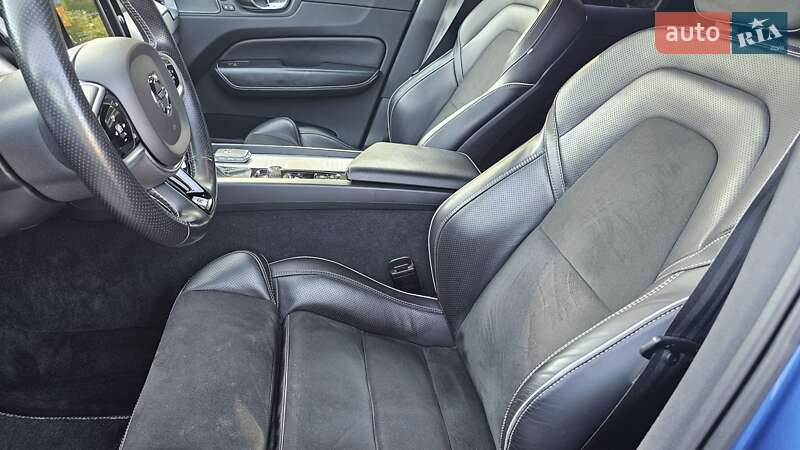 Внедорожник / Кроссовер Volvo XC60 2018 в Бродах