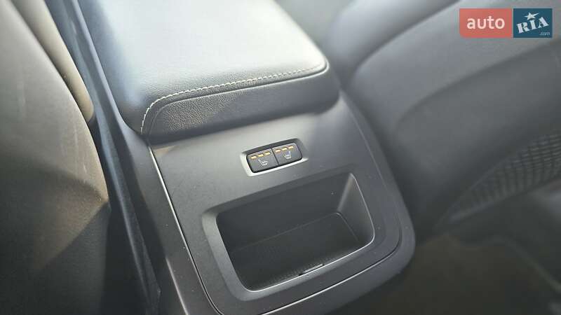 Внедорожник / Кроссовер Volvo XC60 2018 в Бродах