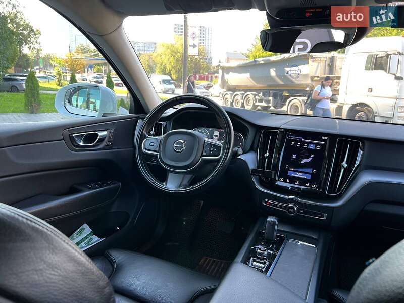 Внедорожник / Кроссовер Volvo XC60 2020 в Львове фото 30 Внедорожник / Кроссовер Volvo XC60 2020 в Львове