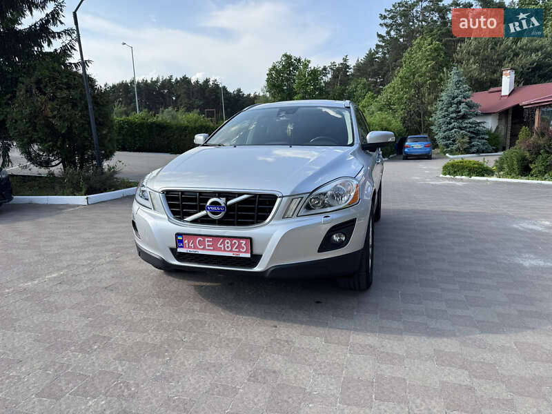 Внедорожник / Кроссовер Volvo XC60 2010 в Львове
