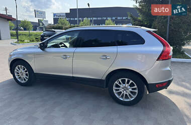 Внедорожник / Кроссовер Volvo XC60 2010 в 
