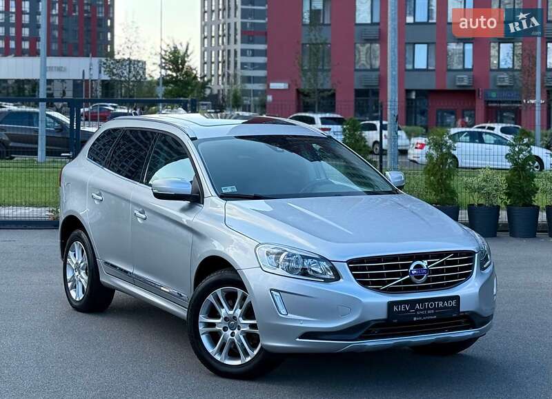 Внедорожник / Кроссовер Volvo XC60 2015 в Киеве
