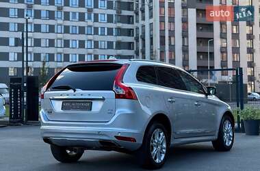 Внедорожник / Кроссовер Volvo XC60 2015 в 