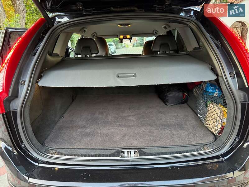 Внедорожник / Кроссовер Volvo XC60 2014 в Львове