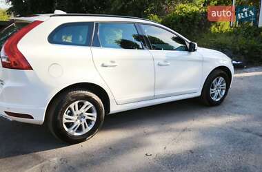 Внедорожник / Кроссовер Volvo XC60 2013 в 