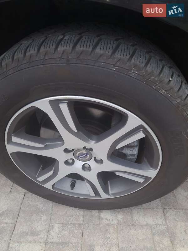 Внедорожник / Кроссовер Volvo XC60 2012 в Ковеле