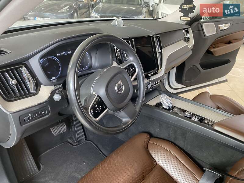 Внедорожник / Кроссовер Volvo XC60 2020 в Одессе фото 23 Внедорожник / Кроссовер Volvo XC60 2020 в Одессе