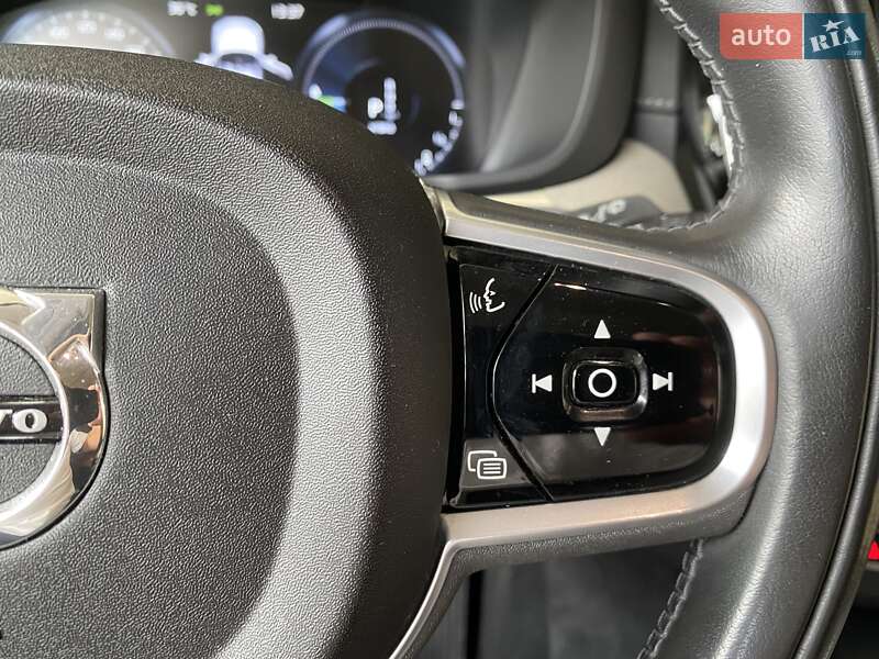 Внедорожник / Кроссовер Volvo XC60 2020 в Одессе фото 26 Внедорожник / Кроссовер Volvo XC60 2020 в Одессе