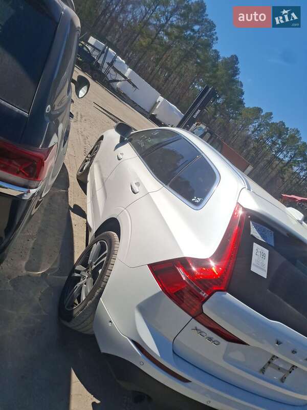 Внедорожник / Кроссовер Volvo XC60 2018 в Житомире
