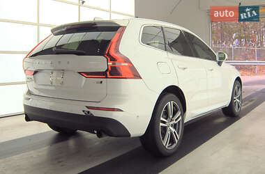 Внедорожник / Кроссовер Volvo XC60 2018 в 