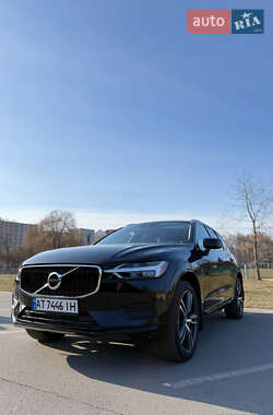 Внедорожник / Кроссовер Volvo XC60 2018 в 