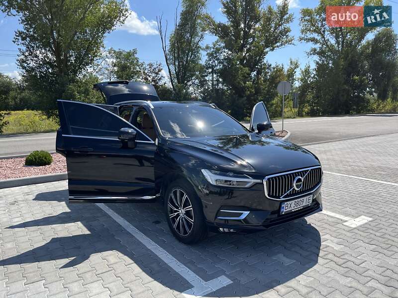 Внедорожник / Кроссовер Volvo XC60 2017 в Киеве фото 6 Внедорожник / Кроссовер Volvo XC60 2017 в Киеве