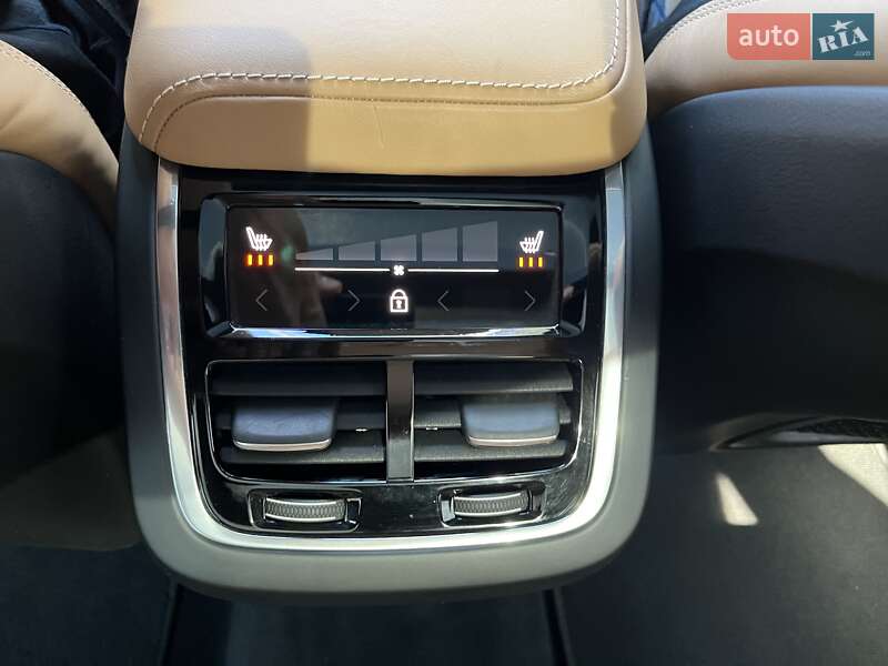 Внедорожник / Кроссовер Volvo XC60 2017 в Киеве фото 41 Внедорожник / Кроссовер Volvo XC60 2017 в Киеве