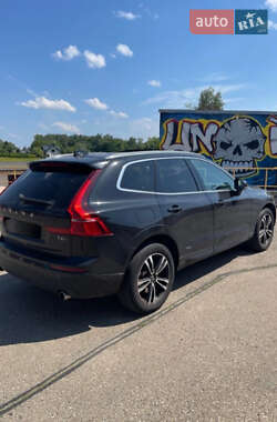 Внедорожник / Кроссовер Volvo XC60 2020 в 