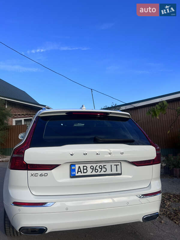 Внедорожник / Кроссовер Volvo XC60 2018 в Виннице
