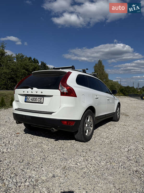 Позашляховик / Кросовер Volvo XC60 2011 в Львові